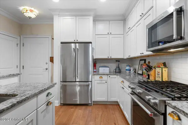 97 East Avenue #Unit 303, Saratoga Springs, NY 12866