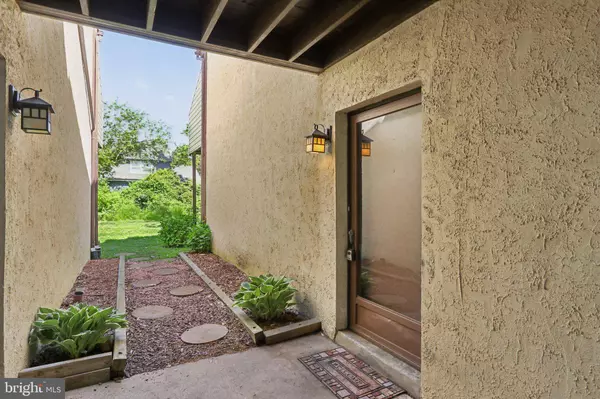 14-A E DAISY LN, Mount Laurel, NJ 08054