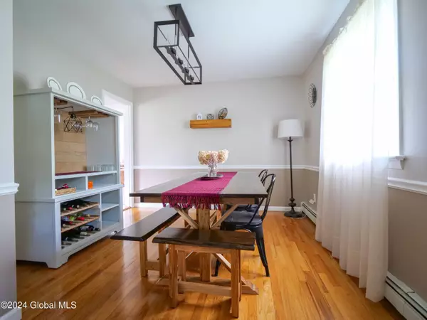 23 Pinewood Drive, Clifton Park, NY 12065