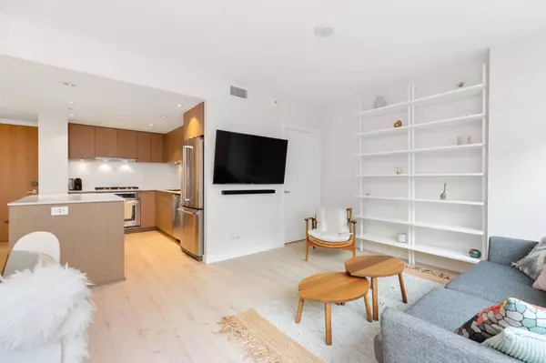 161 E 1st Ave #318, Vancouver, BC V5T