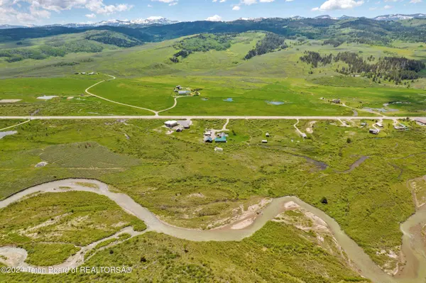 14228 US HWY 189 & 191, Bondurant, WY 82922