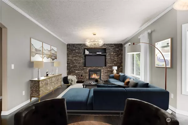 2522 171st AVE E, Lake Tapps, WA 98391