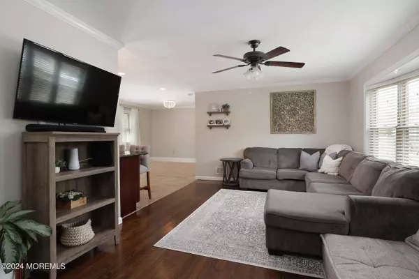 900 1st Avenue, Toms River, NJ 08757