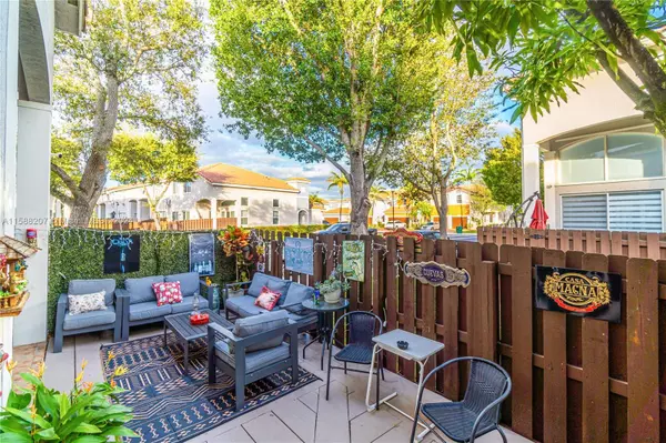 7995 NW 114th Path, Doral, FL 33178