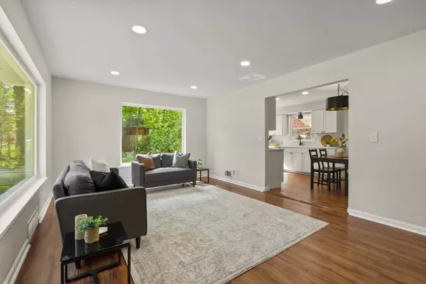 4917 N Greenwood Blvd, Spokane, WA 99205