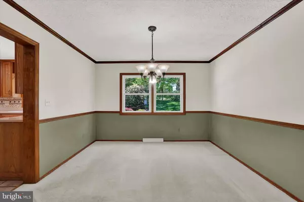 3 DICKINSON CT, New Freedom, PA 17349