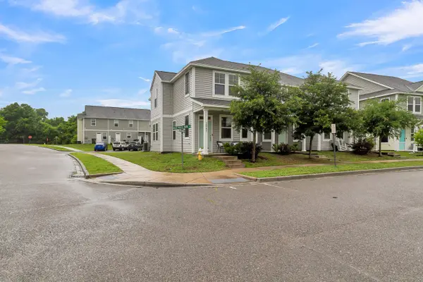 3947 Four Poles Park Ave, North Charleston, SC 29405