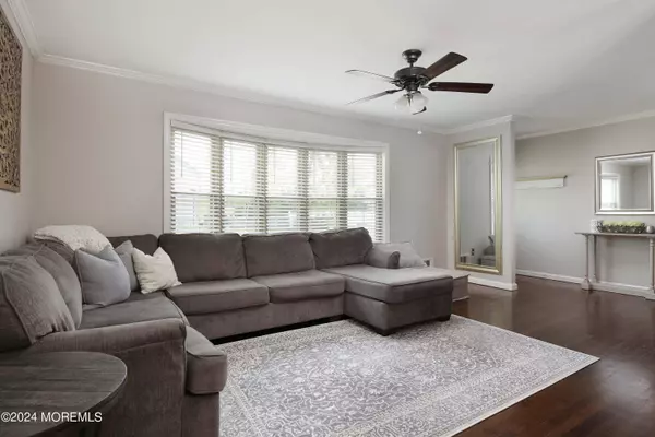 900 1st Avenue, Toms River, NJ 08757