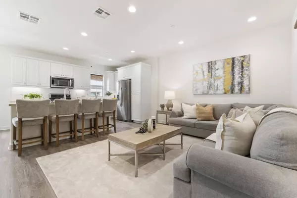 929 Slate St, San Marcos, CA 92078