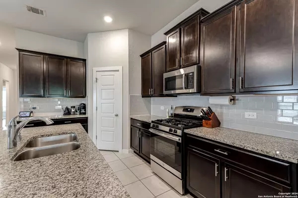 16435 PASO RIO CRK, San Antonio, TX 78247-4423