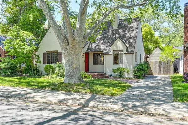 1640 Berkeley WAY, Sacramento, CA 95819