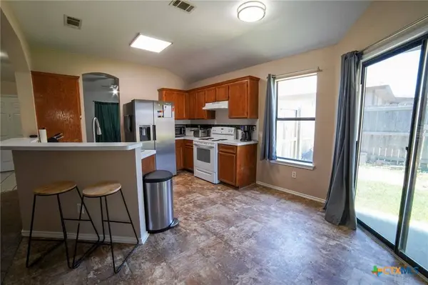 4607 Stanford DR, Killeen, TX 76542