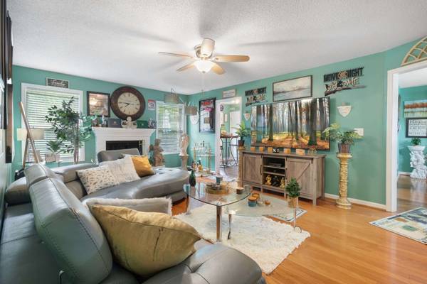 3366 Backridge Rd, Woodlawn, TN 37191