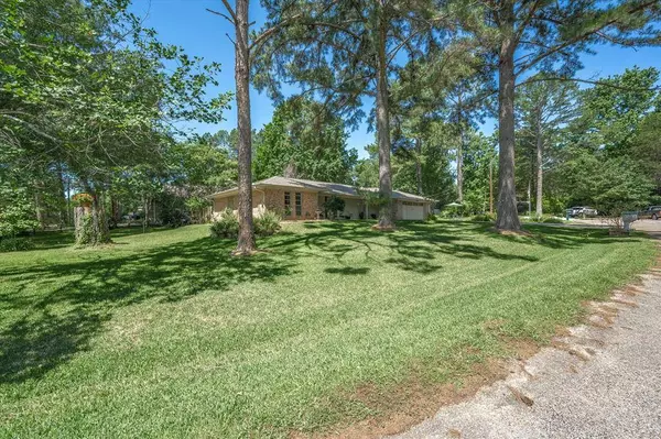 1370 Bridle Path Lane, Hideaway, TX 75771