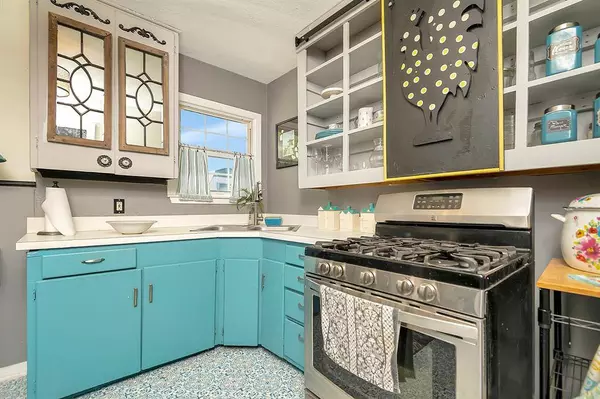 3600 W Boyce Avenue, Fort Worth, TX 76133