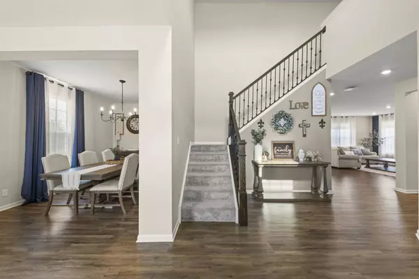 2022 Ingemunson Lane, Yorkville, IL 60560