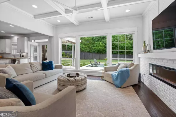 1650 Fox Hill LN, Cumming, GA 30040