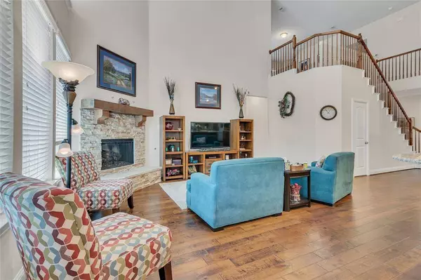 4032 Knighterrant, Fort Worth, TX 76262