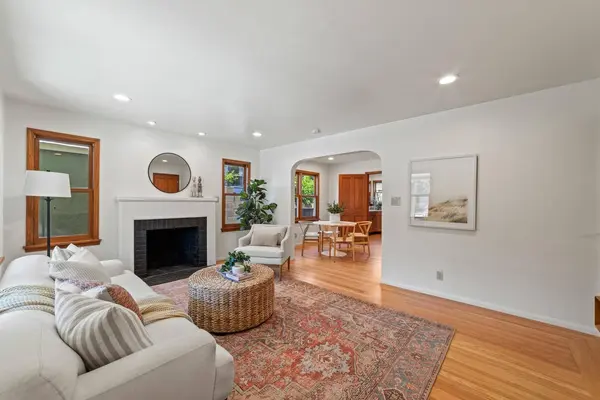 1922 26th ST, Sacramento, CA 95816