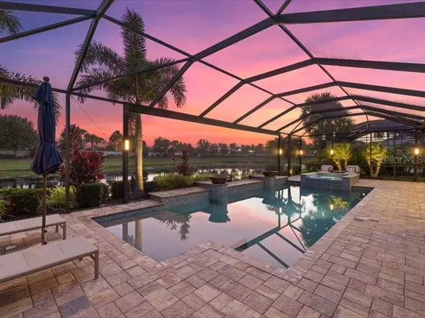 11806 BLUE HILL TRL, Bradenton, FL 34211