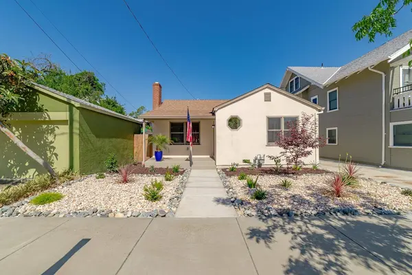 1922 26th ST, Sacramento, CA 95816