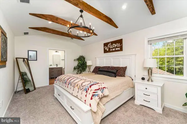 802 SPRUCE AVE, West Chester, PA 19382