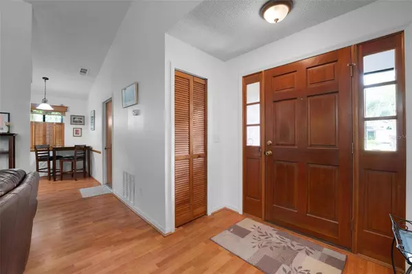 1749 WATERBEACH CT, Apopka, FL 32703