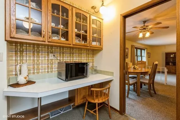 5253 NW 62nd Avenue, Johnston, IA 50131