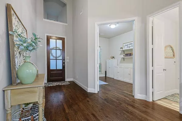 721 Sandbox Drive, Little Elm, TX 76227