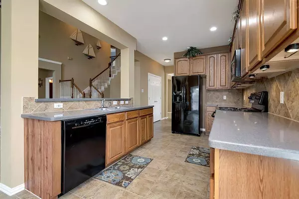 4405 Mallow Oak Drive, Fort Worth, TX 76123