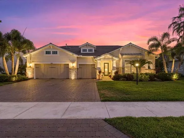 11806 BLUE HILL TRL, Bradenton, FL 34211