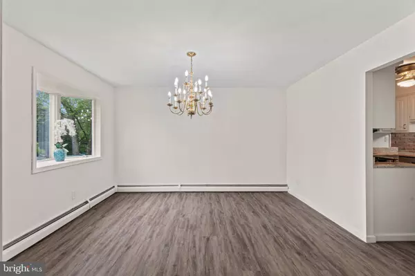 1838 ROAN DR, Warrington, PA 18976