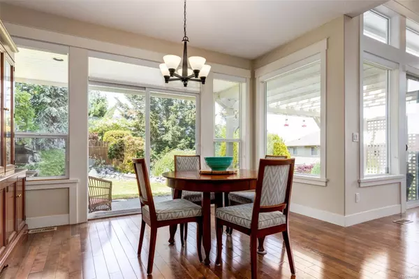 513 Schubert Pl, Ladysmith, BC V9G 2C6