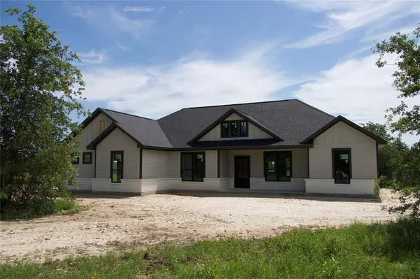 14533 Bundic RD, North Zulch, TX 77872