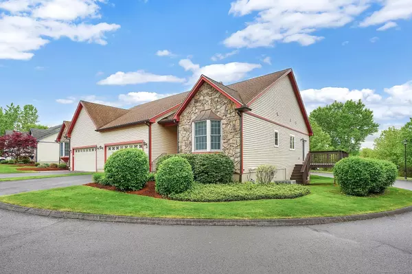 28 Wild Life Trail #28, South Windsor, CT 06074