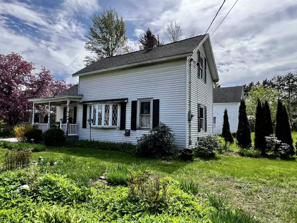 26 Grove ST, Essex Junction, VT 05452