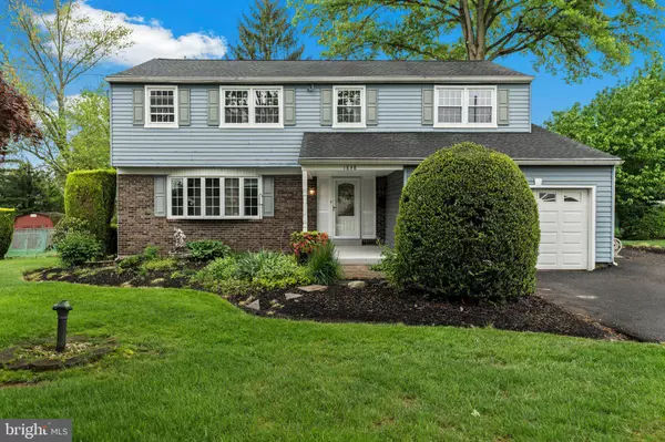 1838 ROAN DR, Warrington, PA 18976