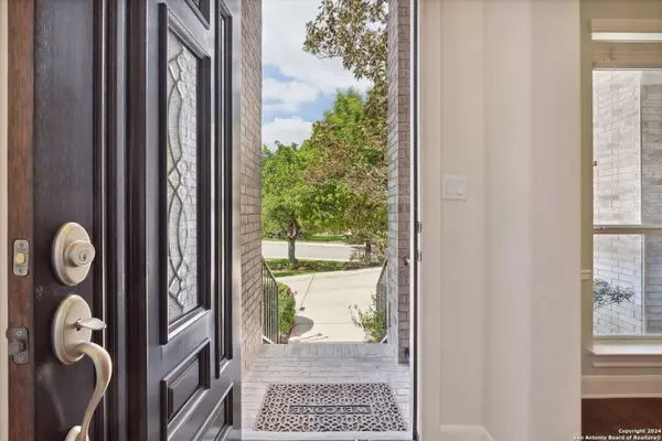 222 ROAN SPRING, San Antonio, TX 78258-4872