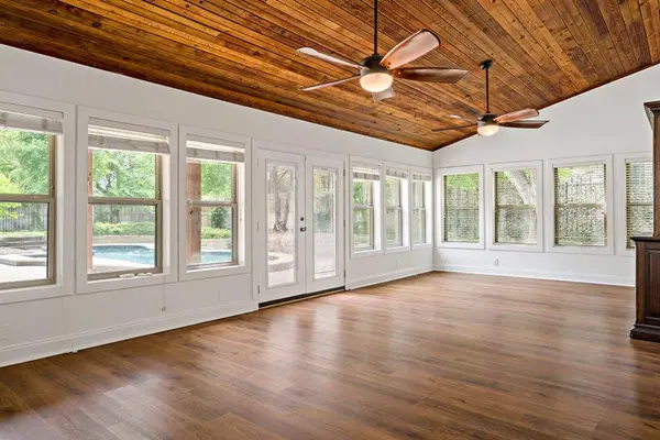 3130 Cross Timbers Lane, Garland, TX 75044