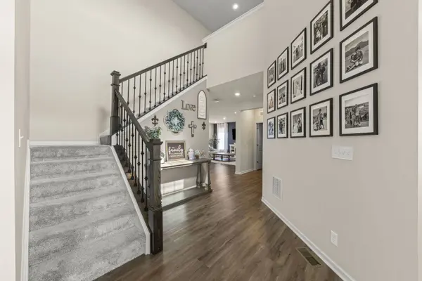 2022 Ingemunson Lane, Yorkville, IL 60560