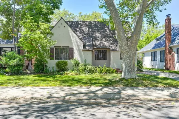 1640 Berkeley WAY, Sacramento, CA 95819