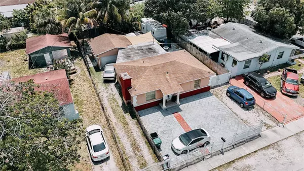 8741 NW 33rd Ave Rd, Miami, FL 33147