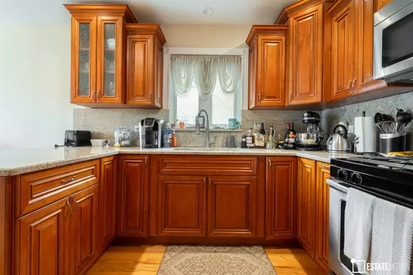 9417 S Kenton Avenue, Oak Lawn, IL 60453