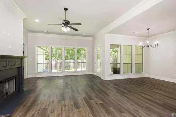 634 PORTULA AVE, Baton Rouge, LA 70820