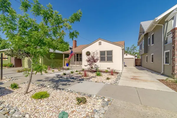 1922 26th ST, Sacramento, CA 95816