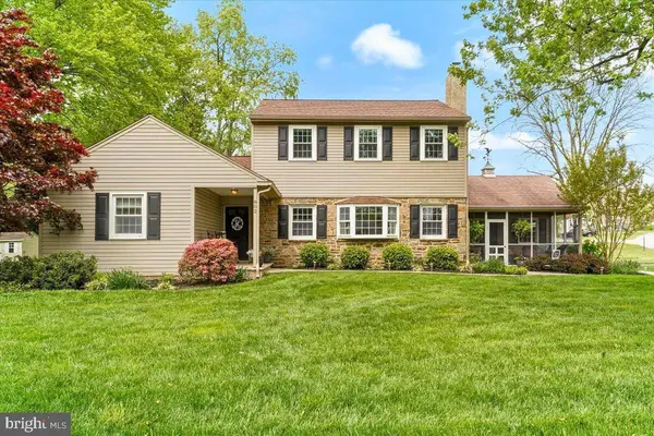 802 SPRUCE AVE, West Chester, PA 19382