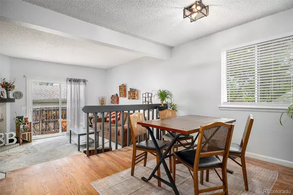 4249 S Mobile CIR #E, Aurora, CO 80013