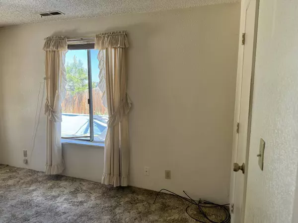 149 Alder Ln, Ashland, OR 97520