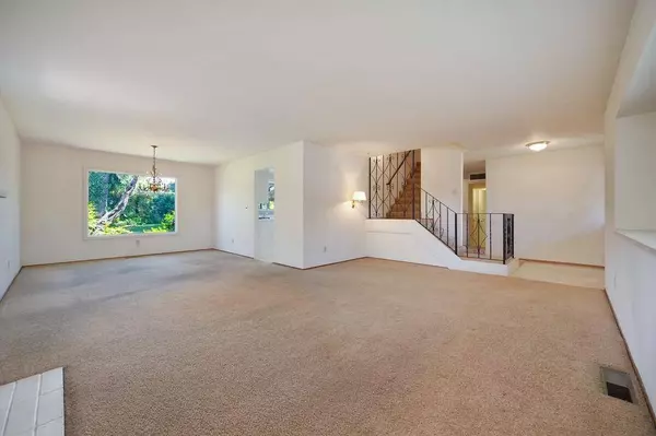 4934 Huntridge LN, Fair Oaks, CA 95628