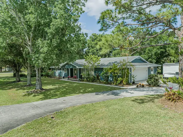 935 34th AVE, Vero Beach, FL 32960